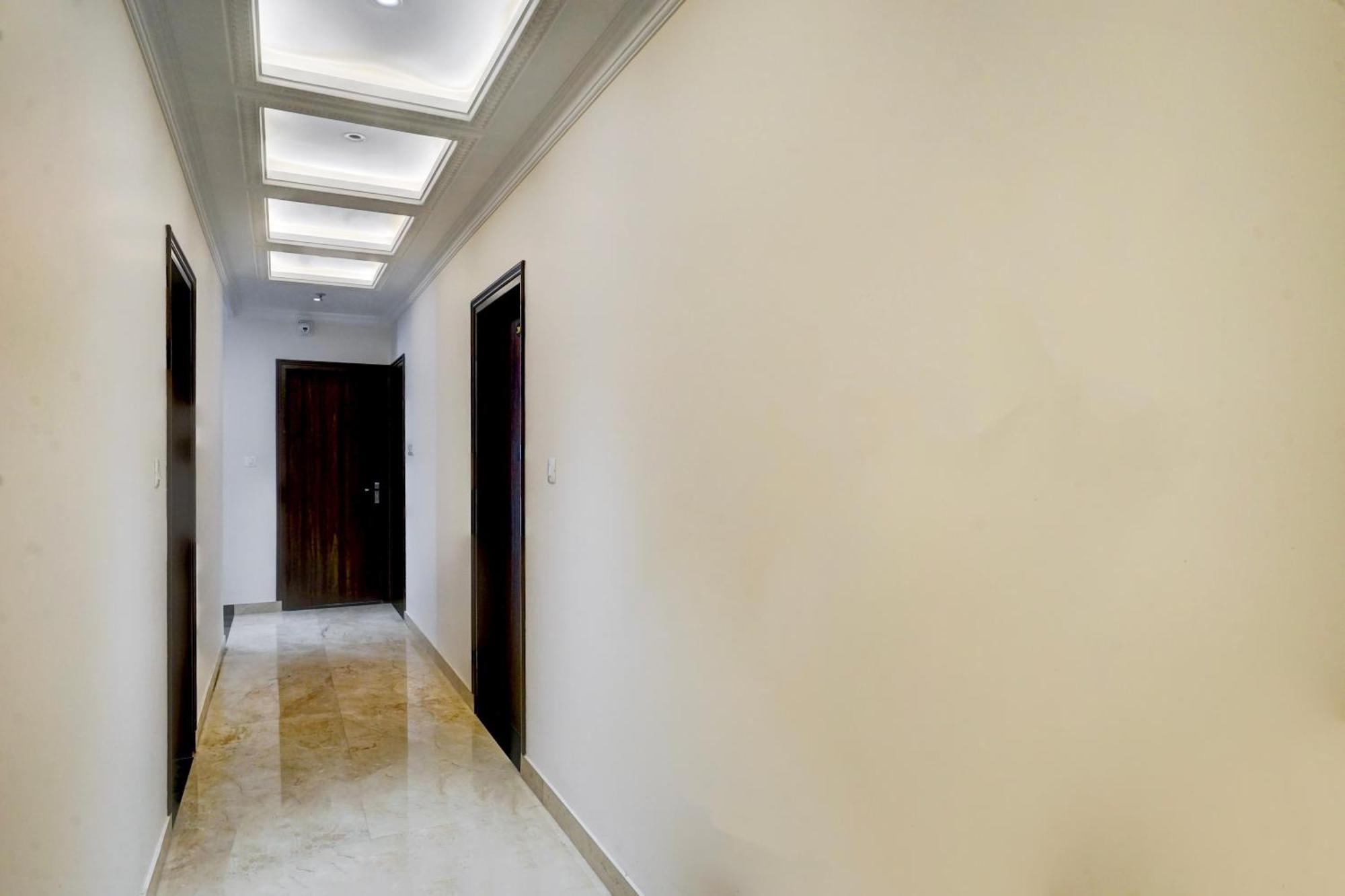 Collection O Golden Sapphire Hotel Jaipur Exterior photo